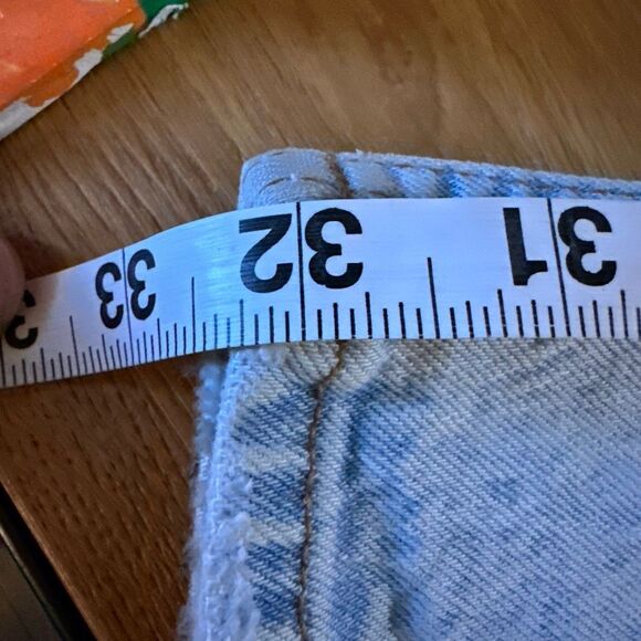 Abercrombie & Fitch 90s relaxed Jean high rise light wash 16L/33 - Picture 12 of 12